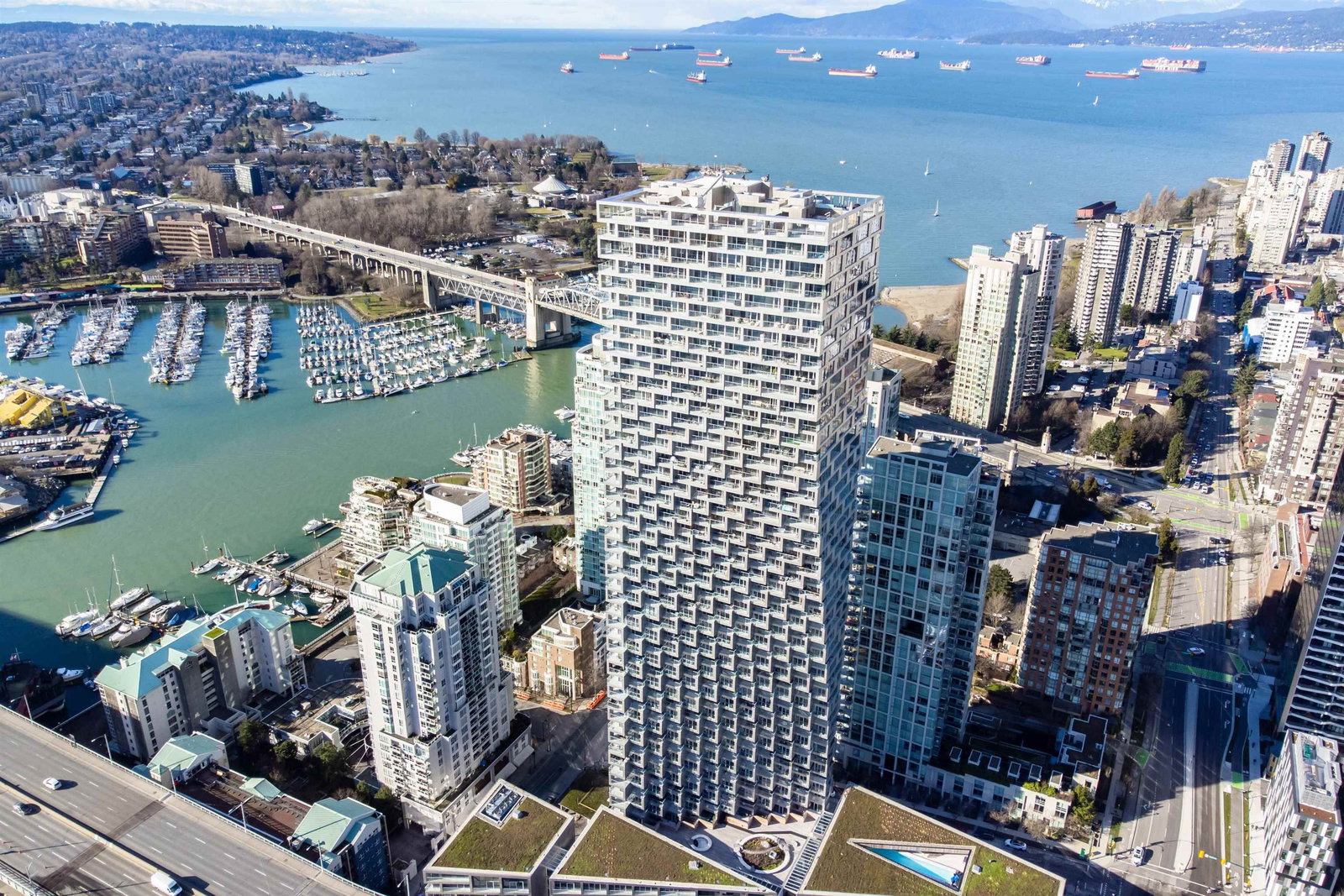 Listing Image 24