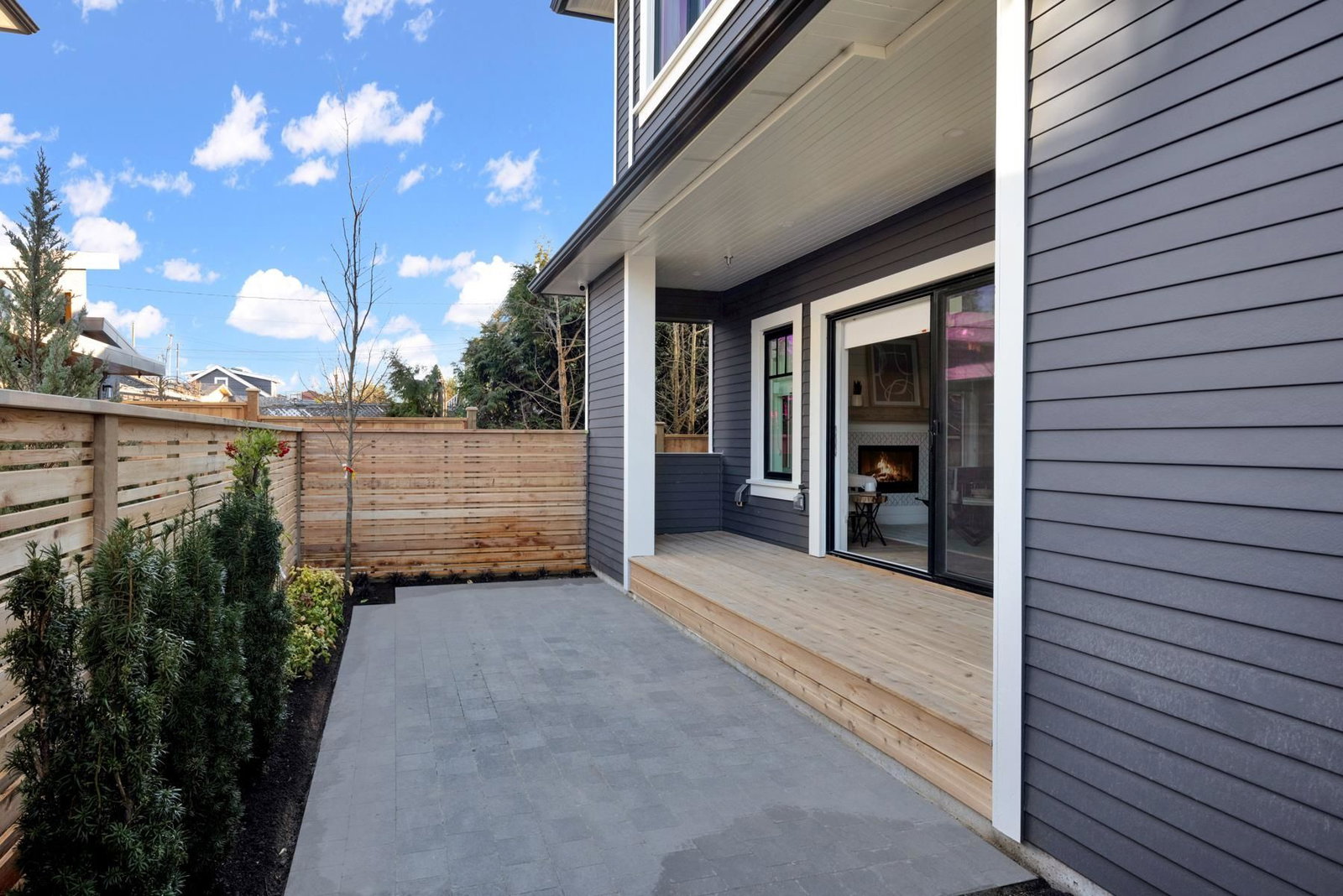 Listing Image 17