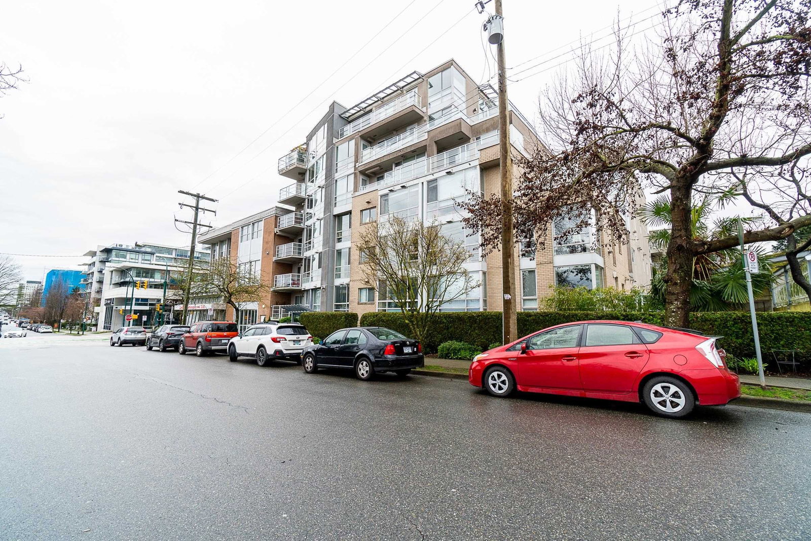 Listing Image 19