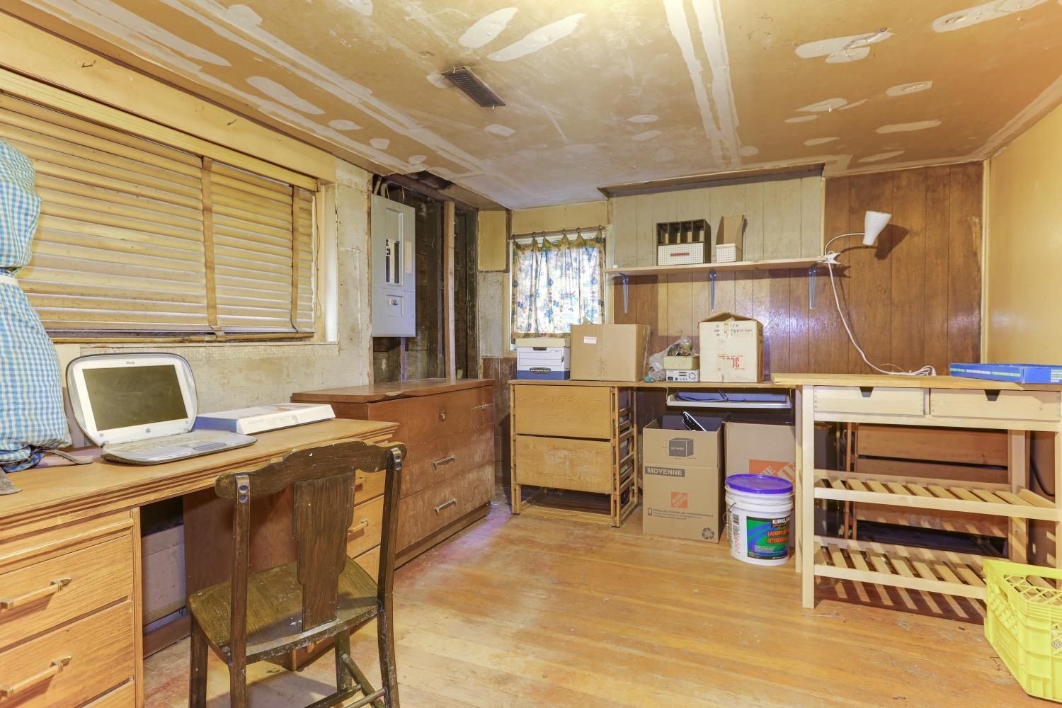Listing Image 18