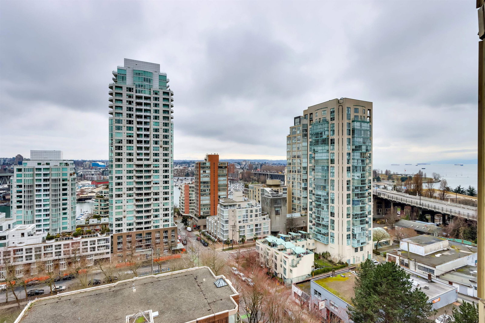 Listing Image 20