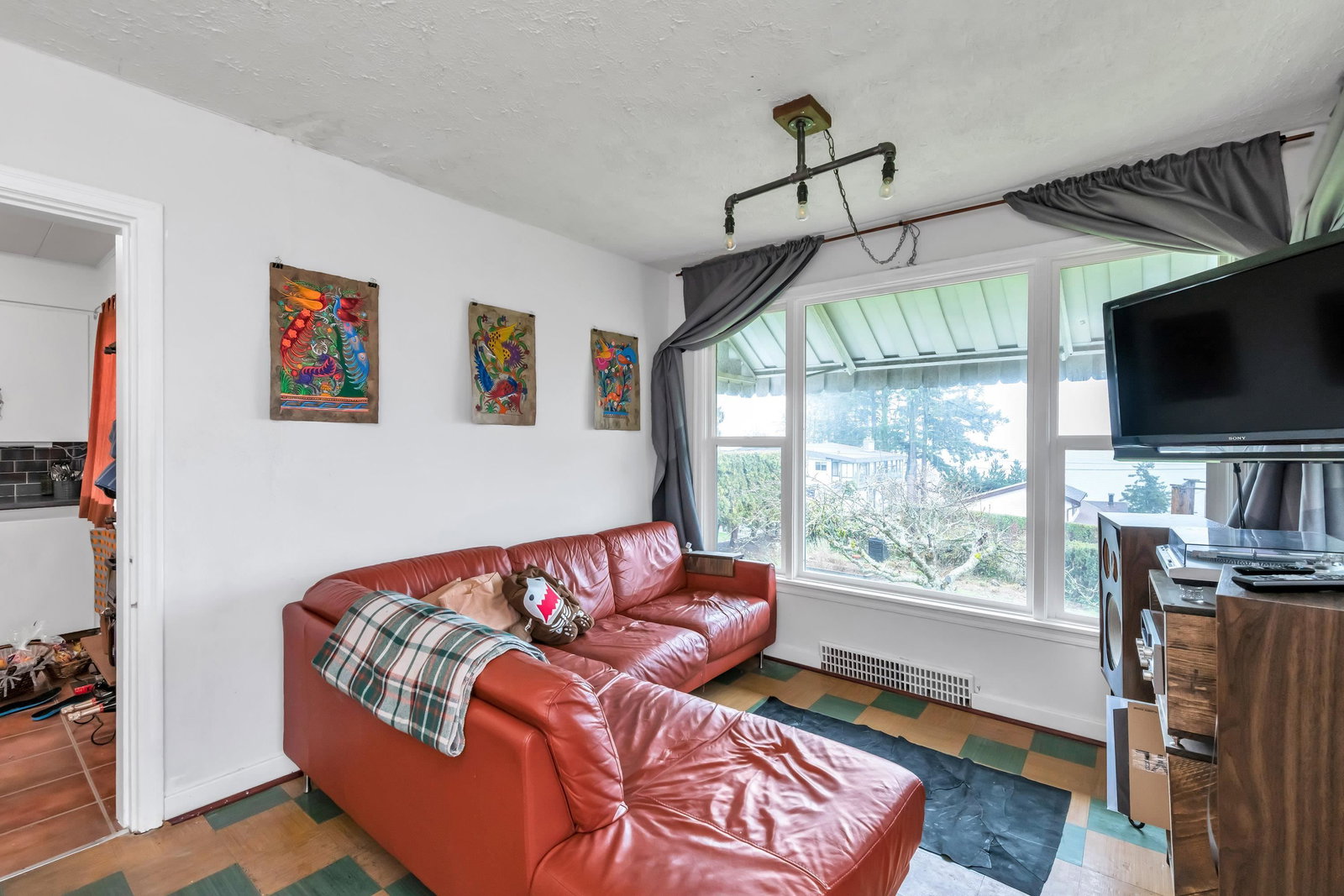 Listing Image 16