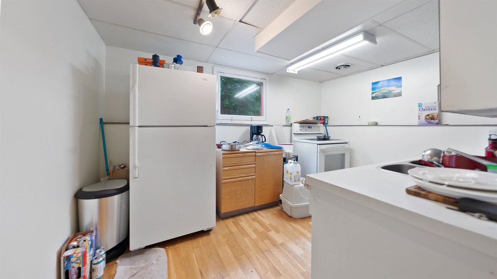 Listing Image 17
