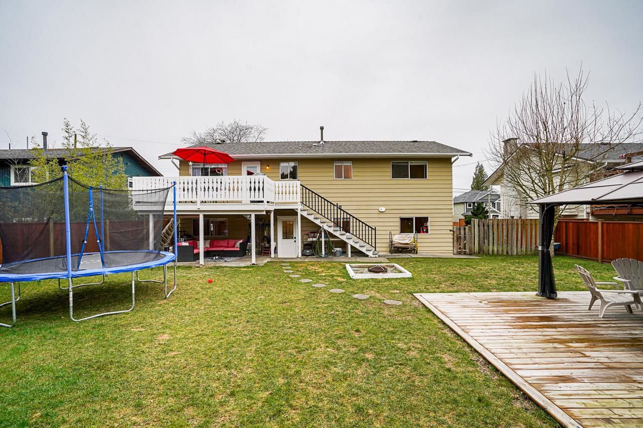Listing Image 23