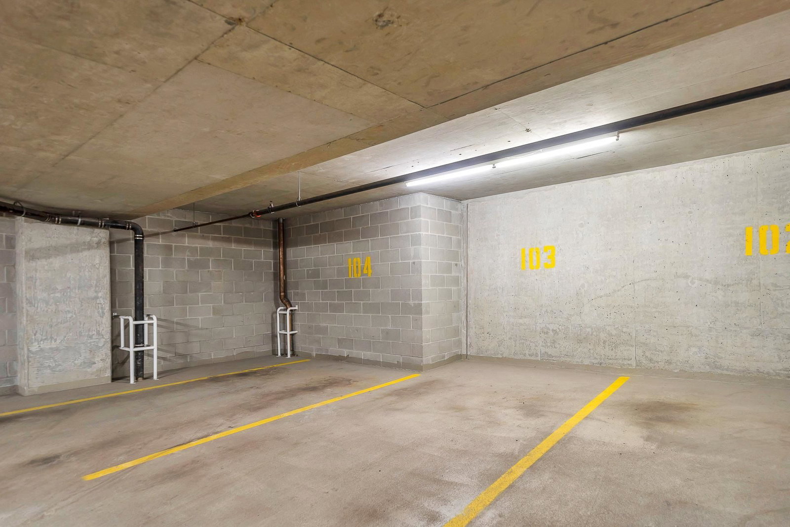 Listing Image 35