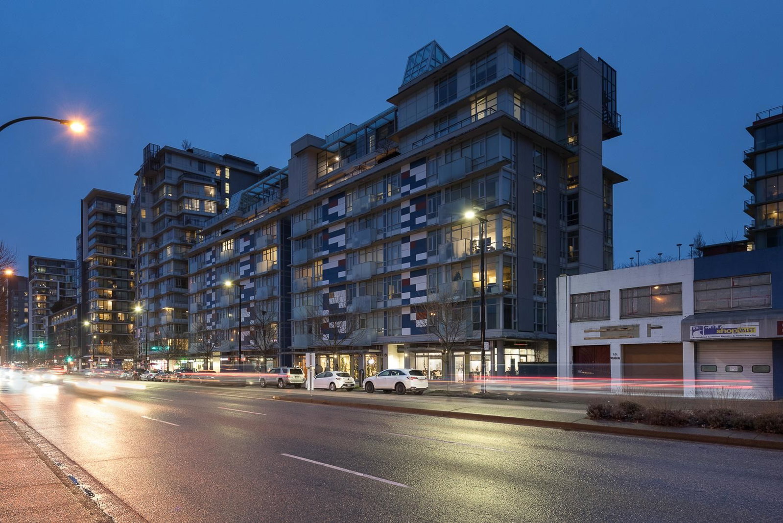 Listing Image 1