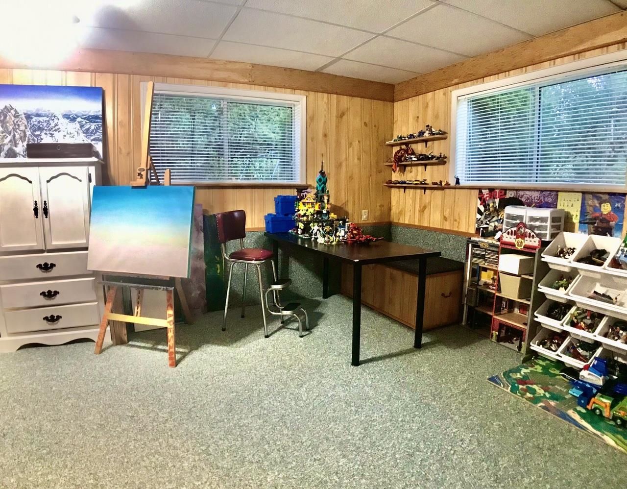 Listing Image 15