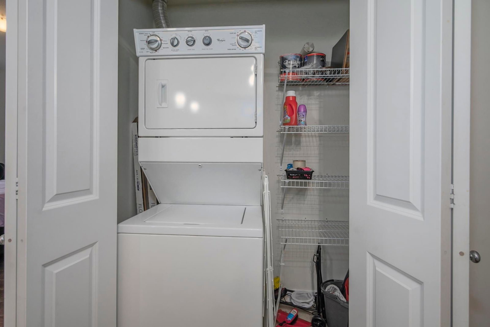 Listing Image 19