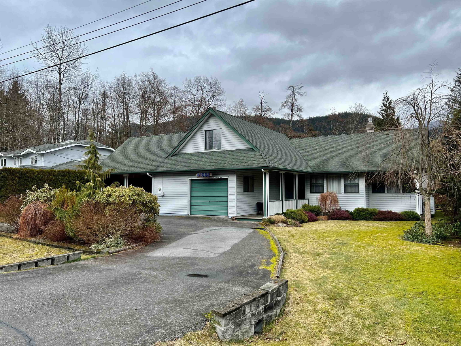 Listing Image 1