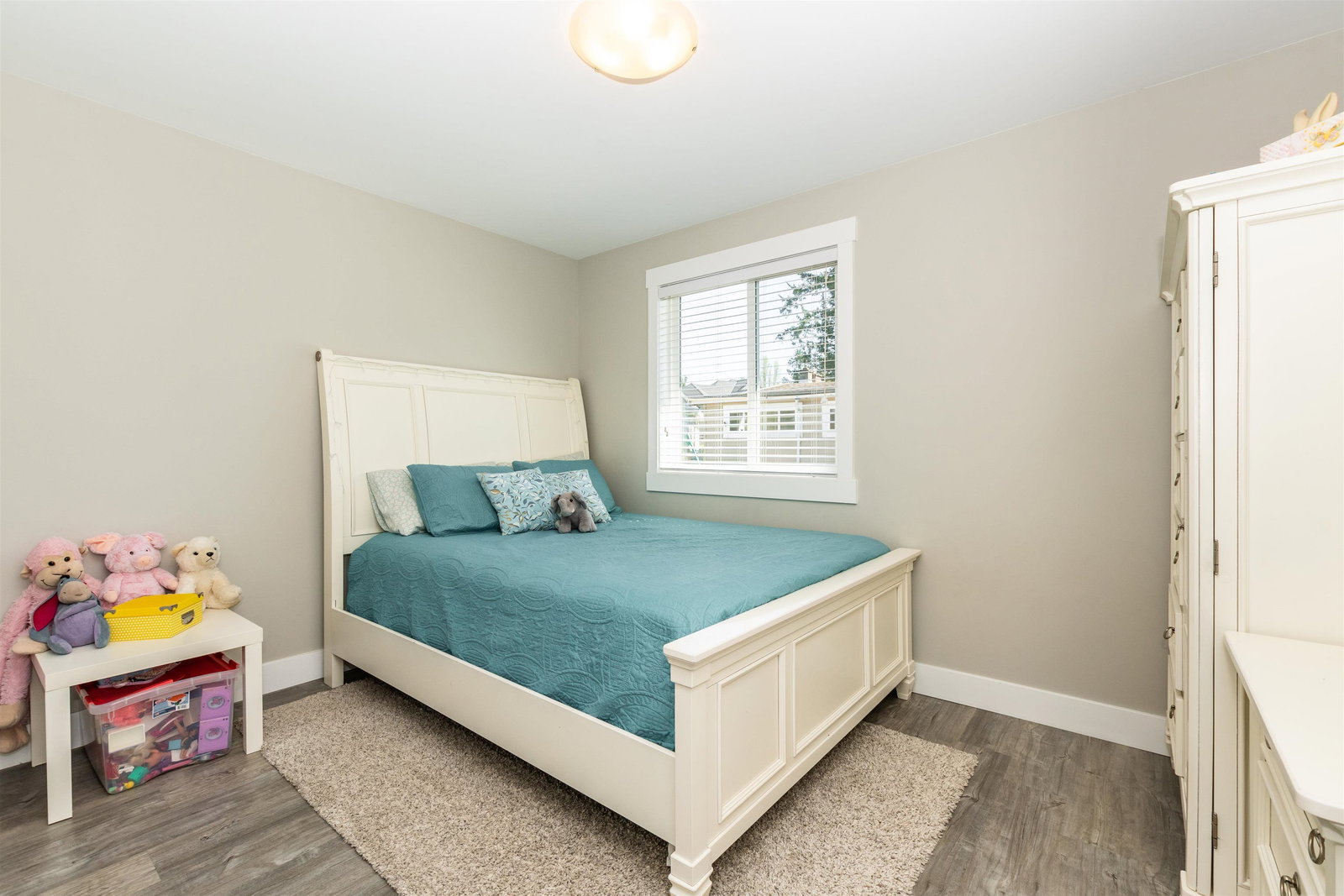 Listing Image 30