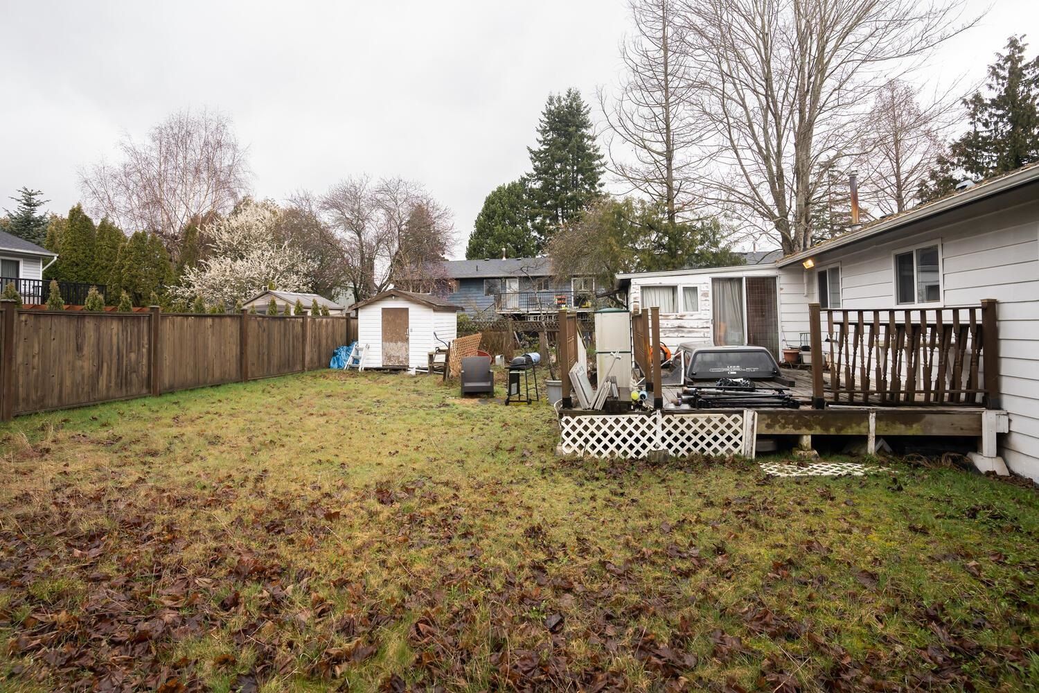 Listing Image 8