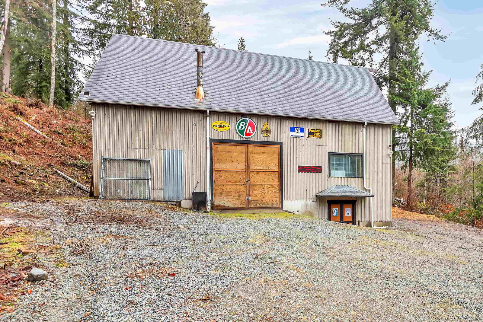 Listing Image 33