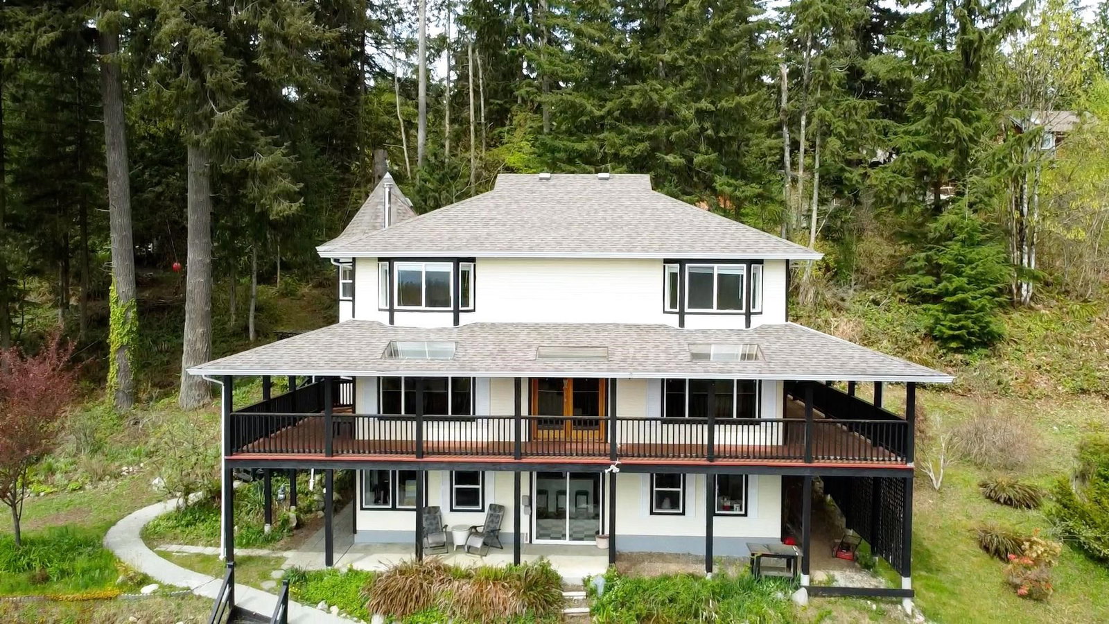 Listing Image 5