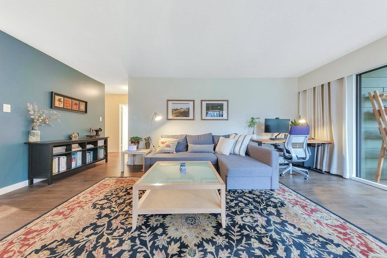 Listing Image 10