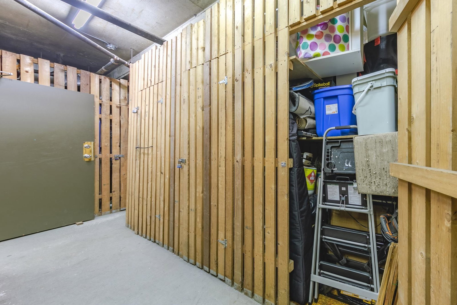 Listing Image 23