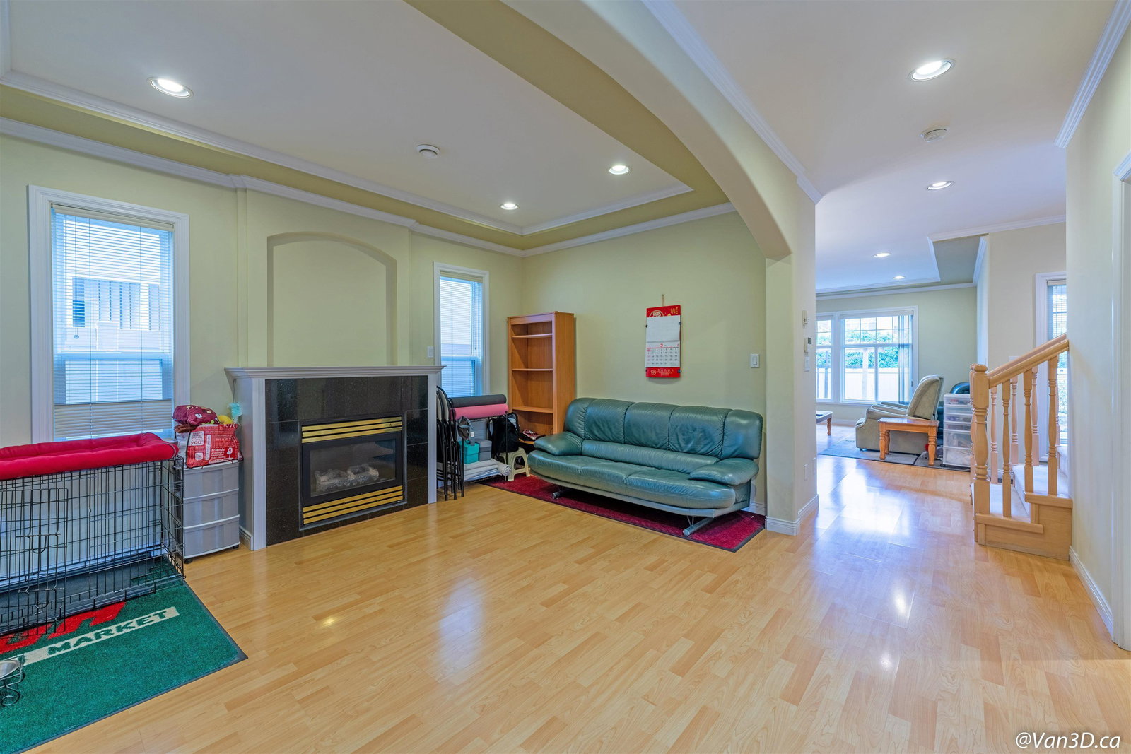 Listing Image 9