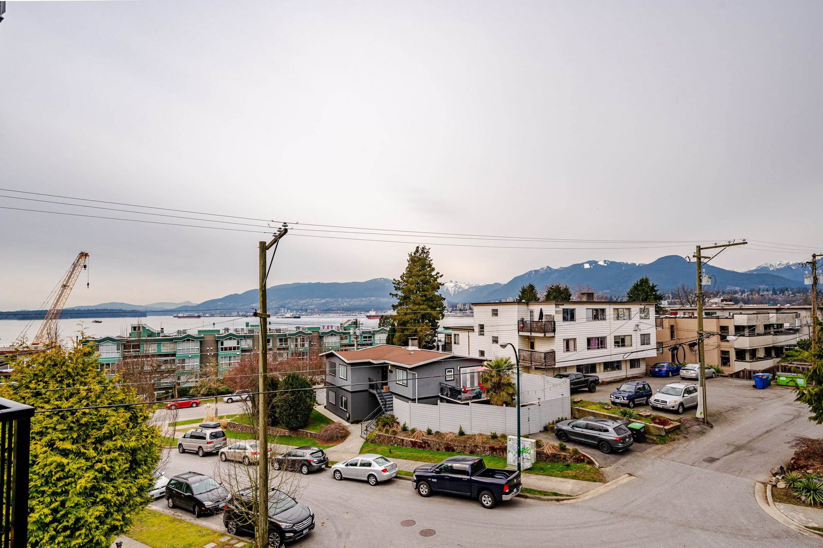 Listing Image 22