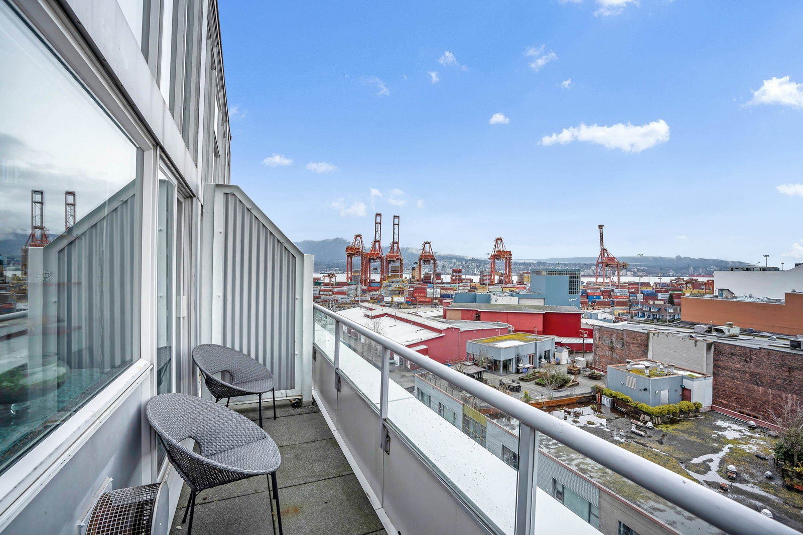 Listing Image 10