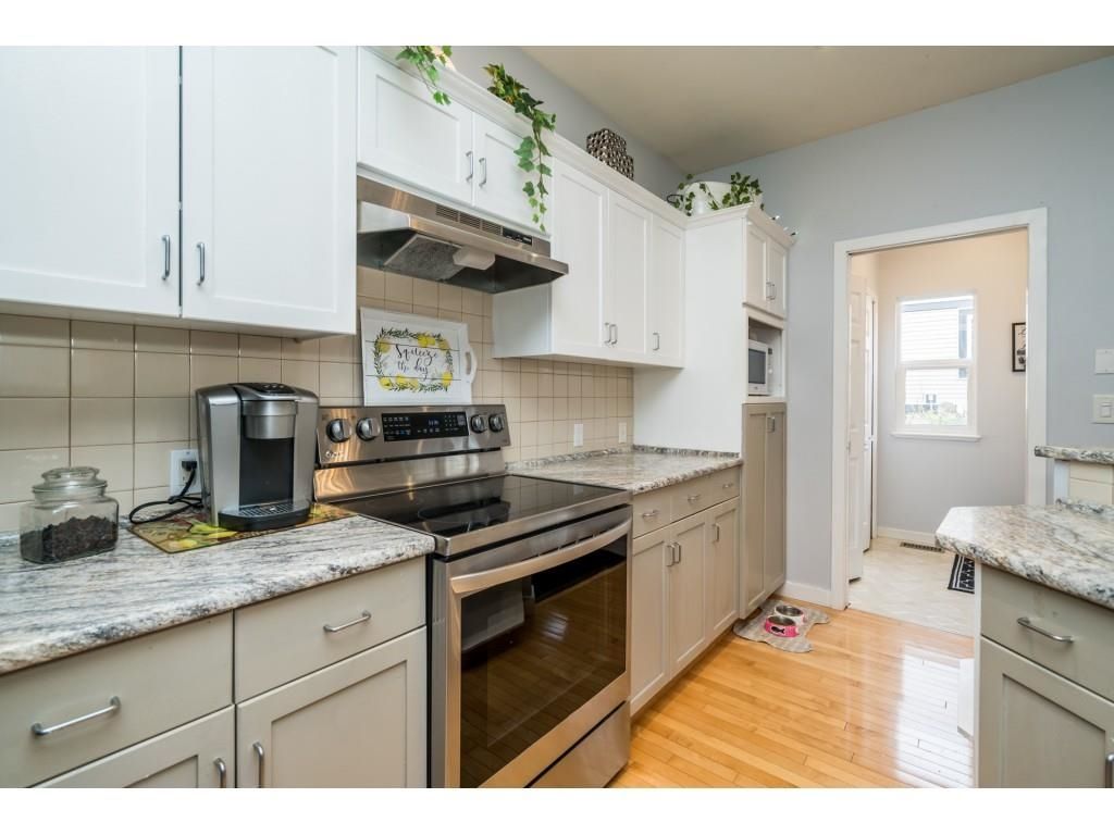 Listing Image 17