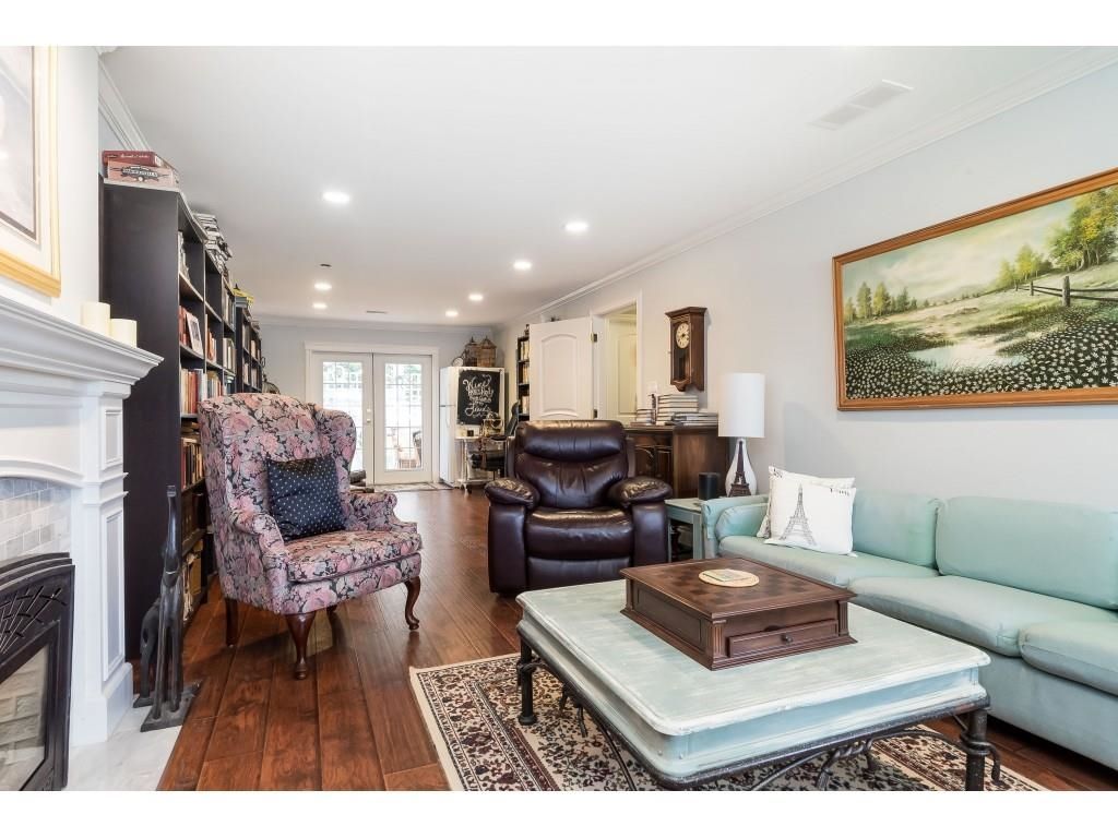 Listing Image 23