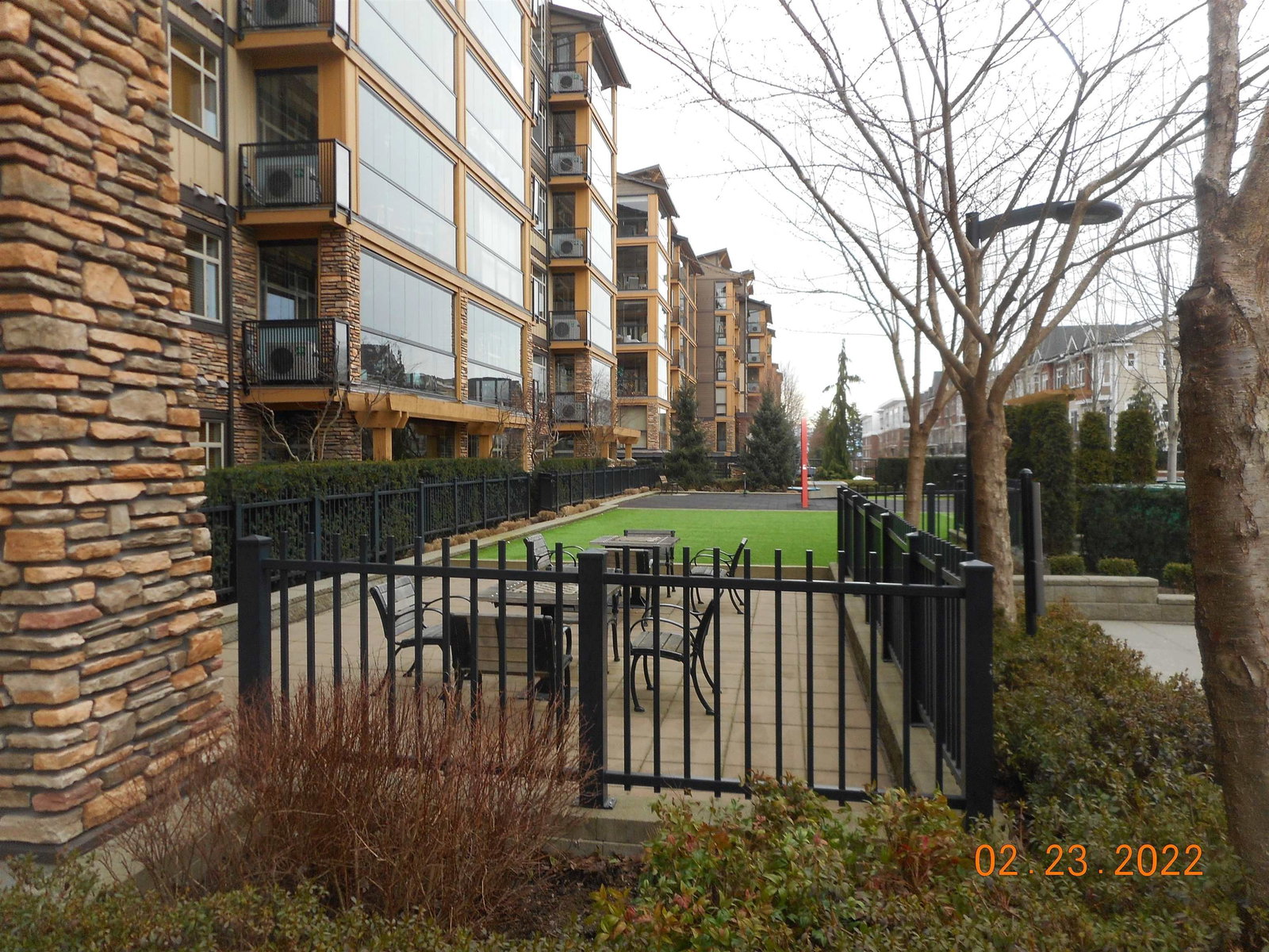 Listing Image 3