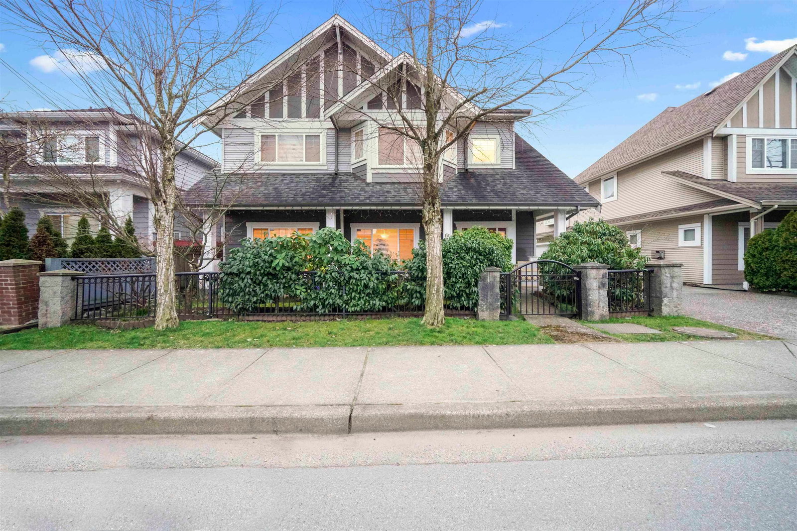 Listing Image 1