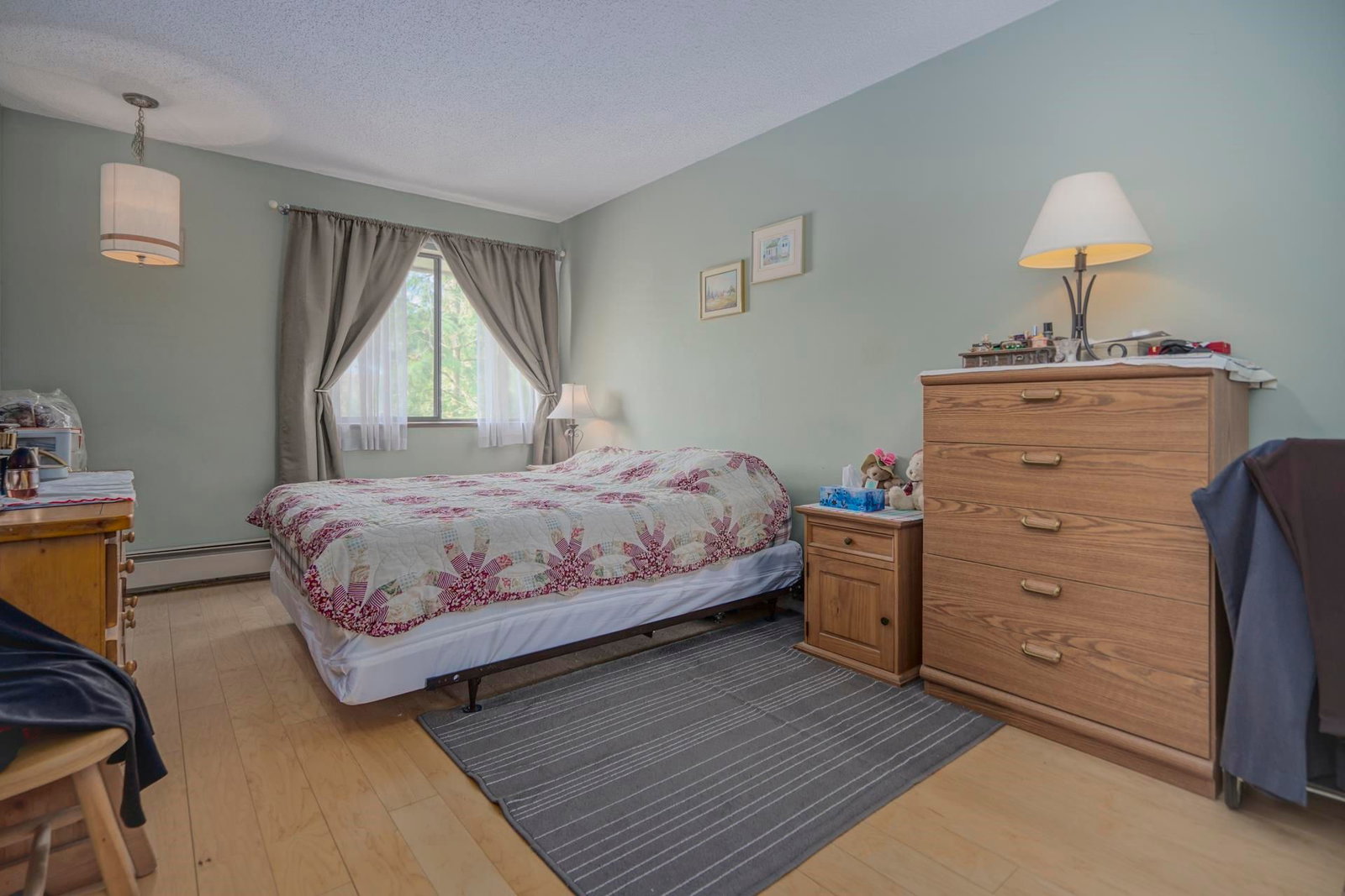 Listing Image 14
