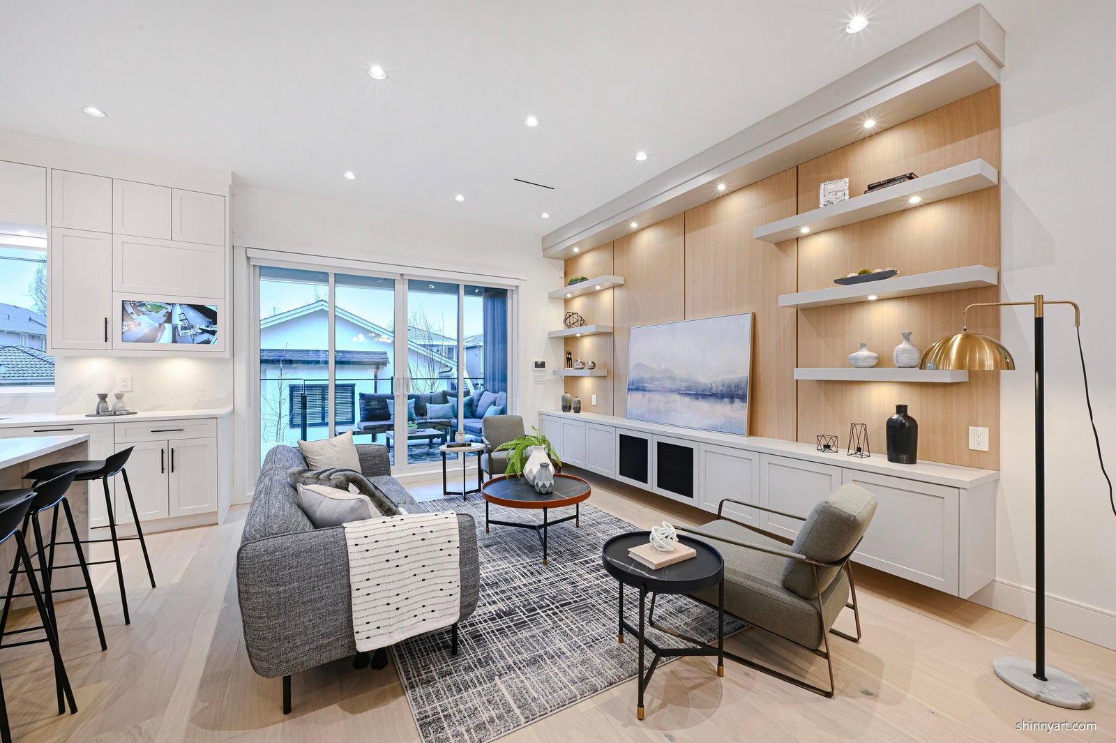 Listing Image 13