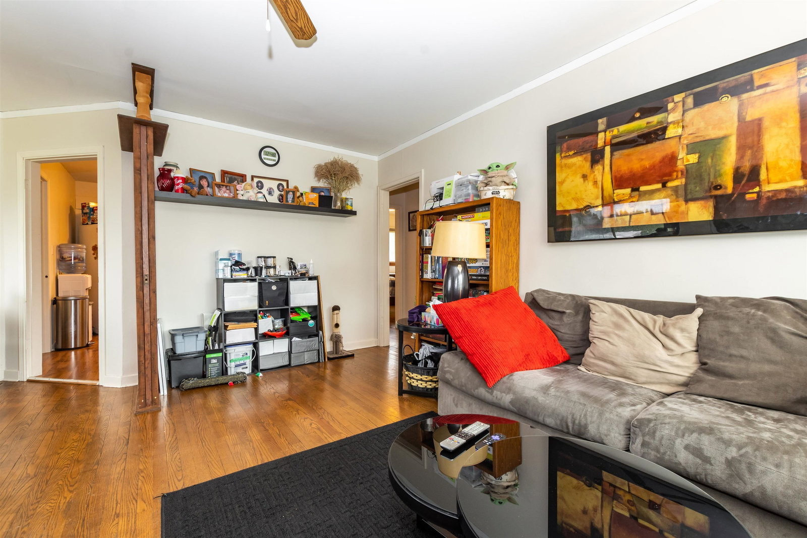Listing Image 5