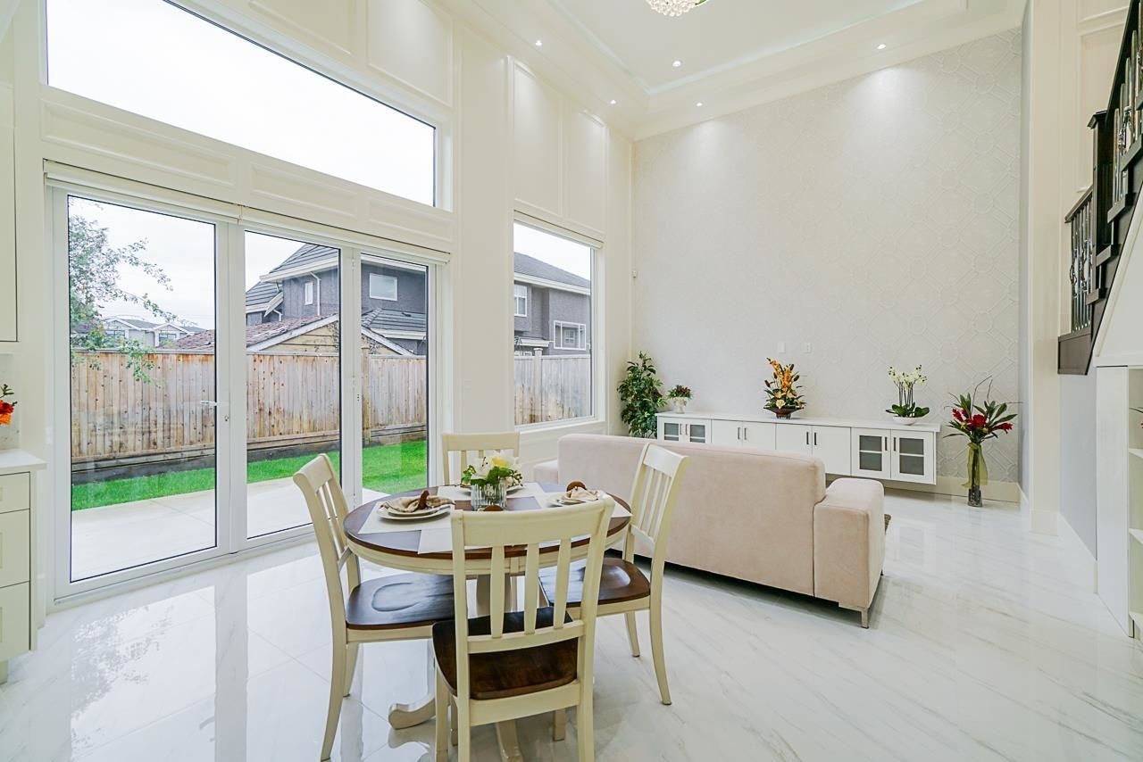 Listing Image 10