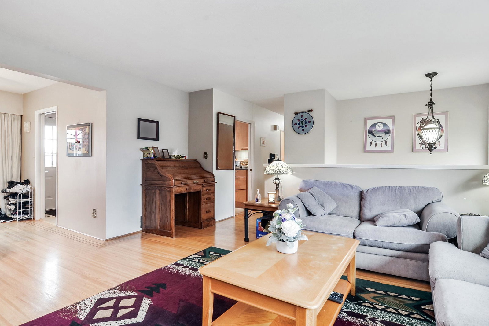 Listing Image 5