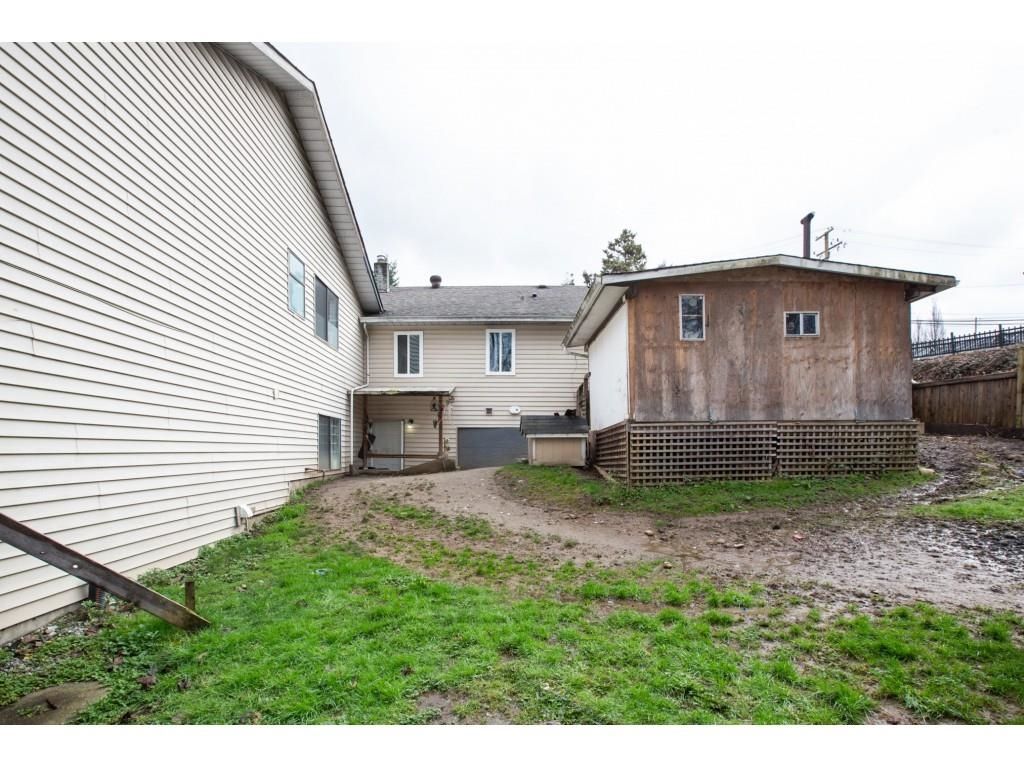 Listing Image 23