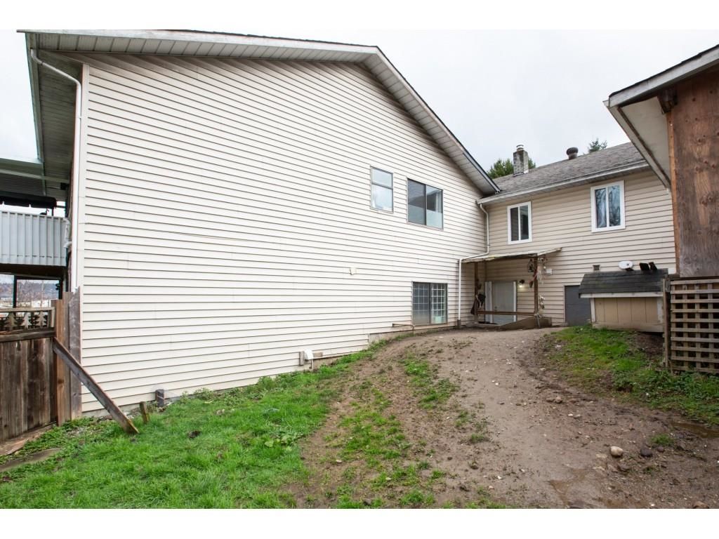 Listing Image 24
