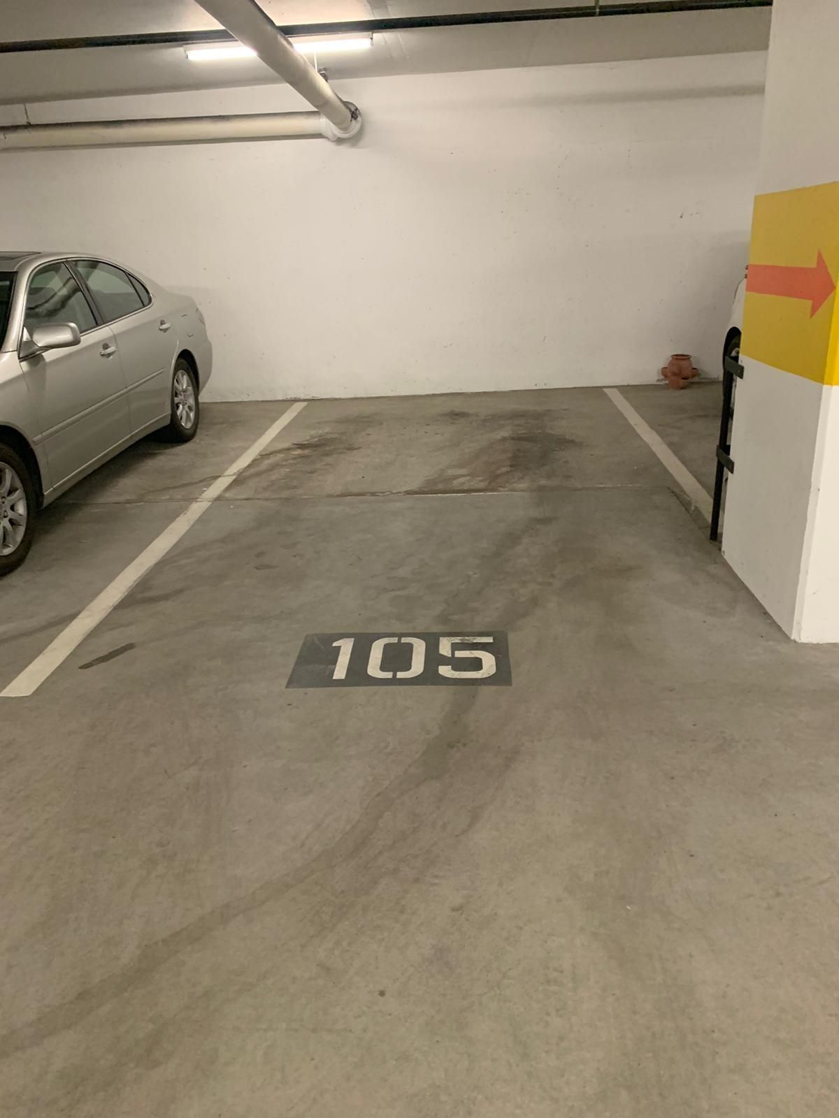 Listing Image 4