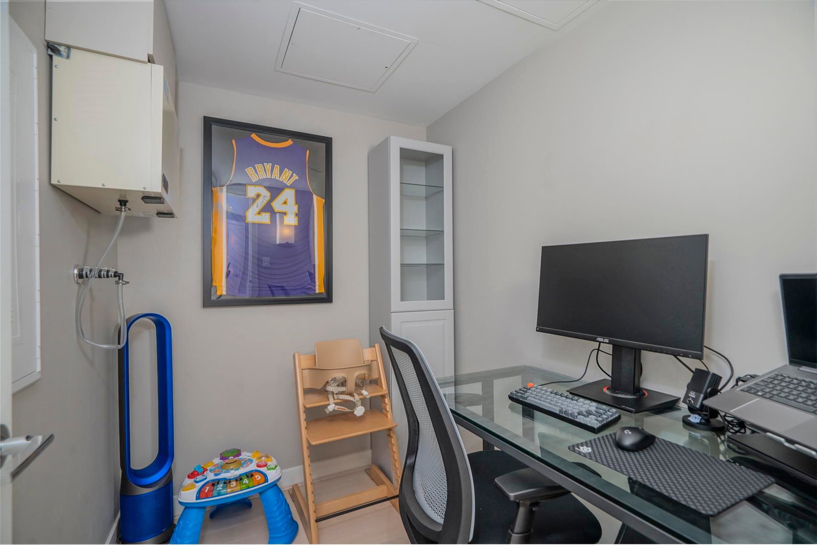 Listing Image 13