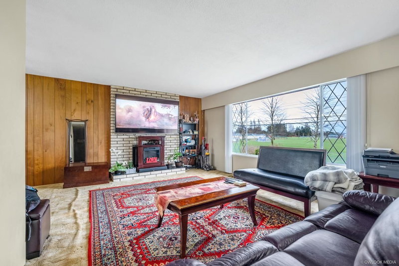 4933 44 Avenue, Delta, V4K 1B9 | Image 2