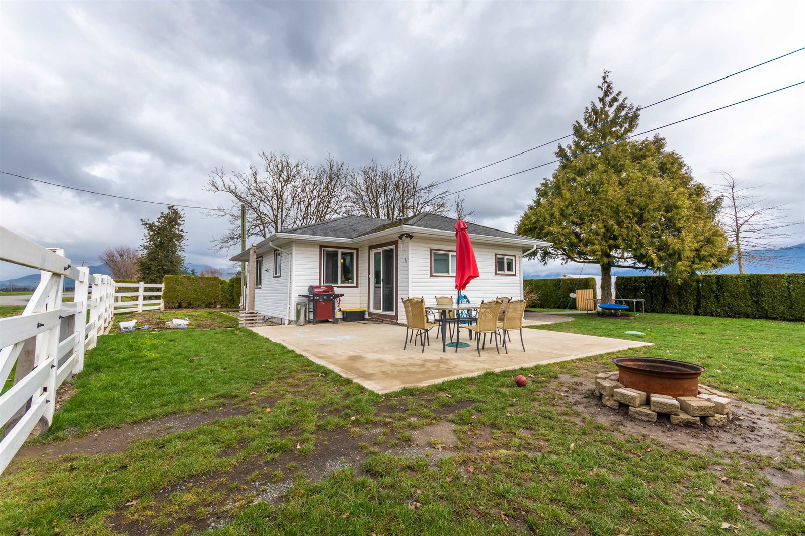 Listing Image 24