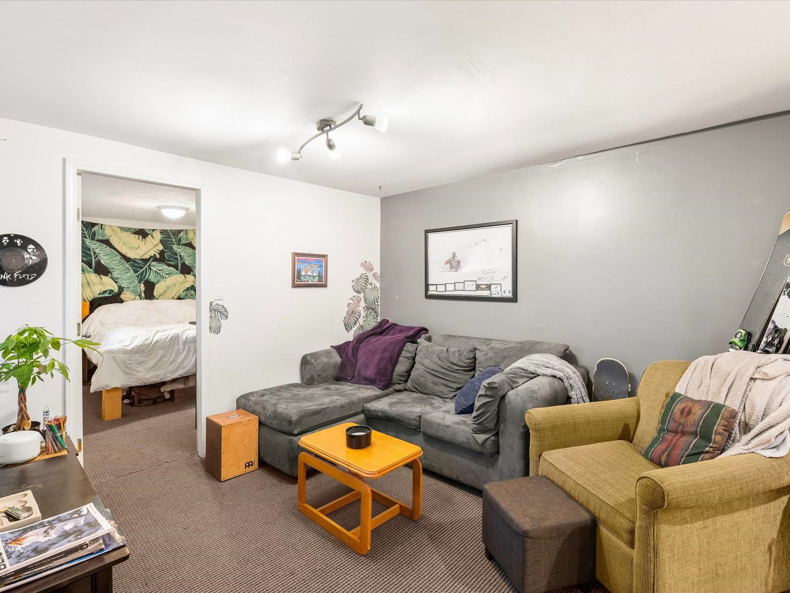 Listing Image 20