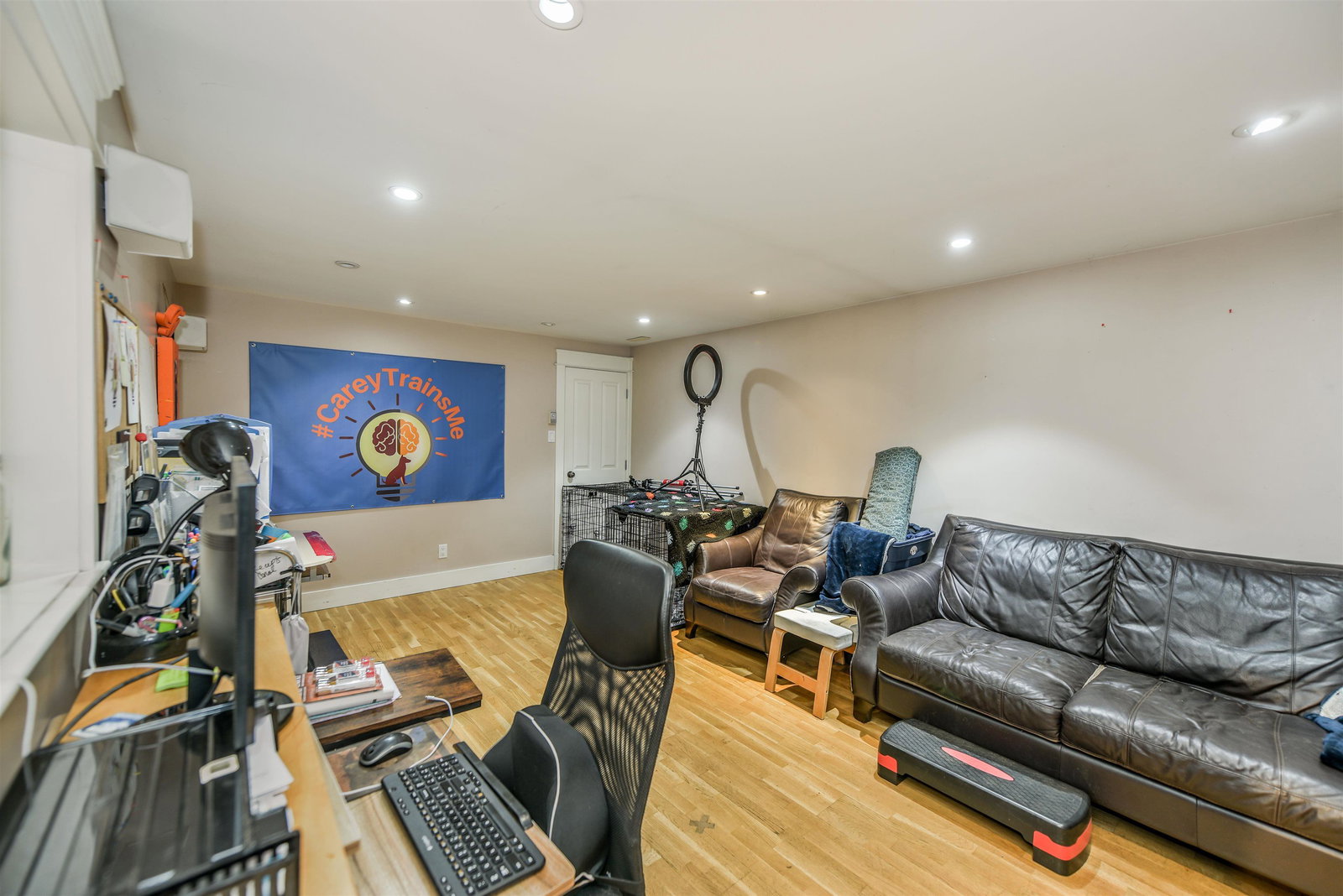 Listing Image 25