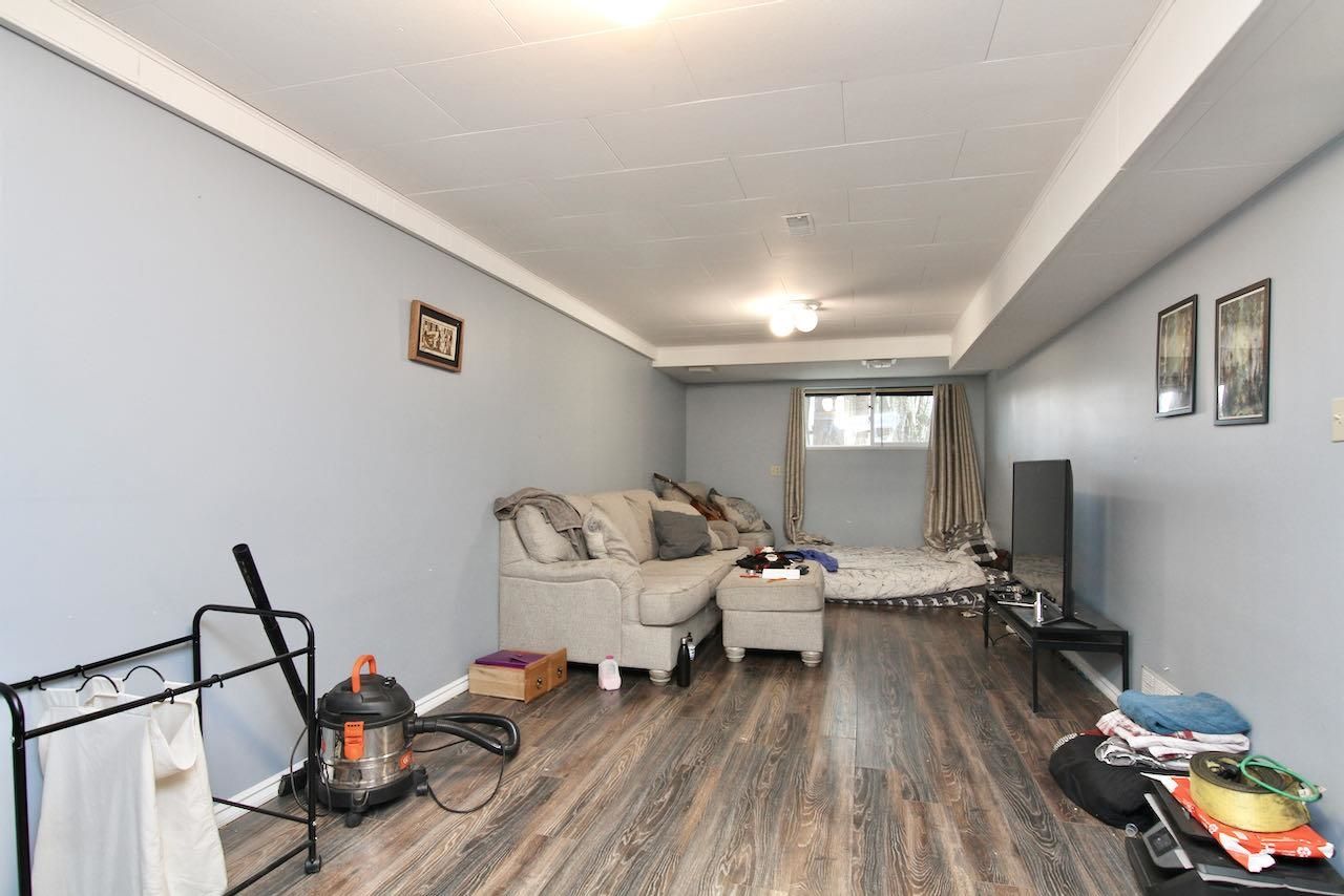 Listing Image 22