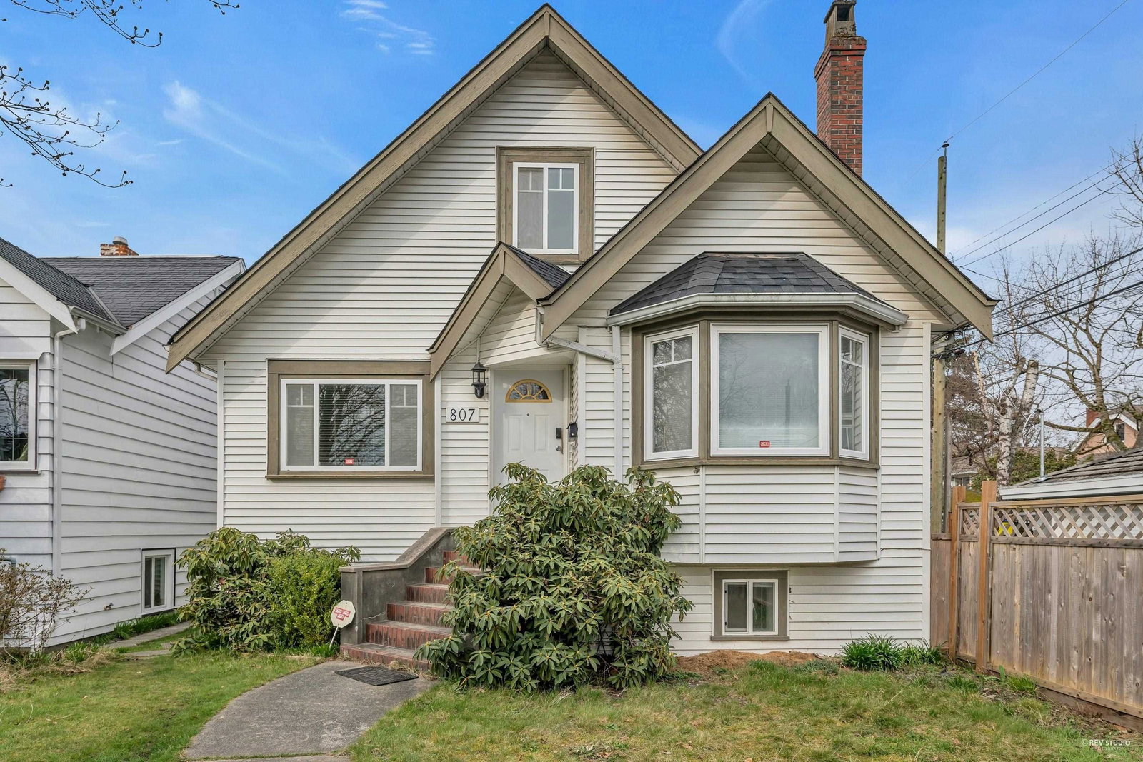 Listing Image 3