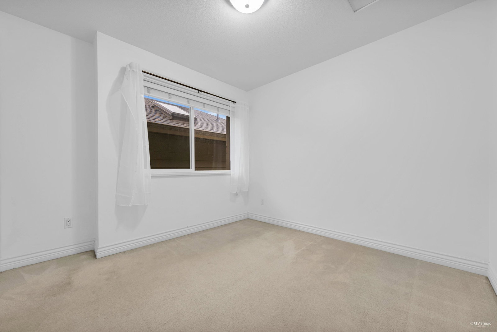 Listing Image 30