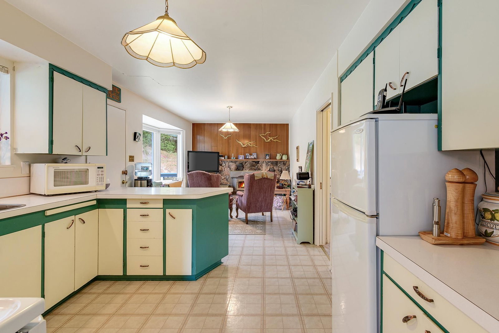 Listing Image 14