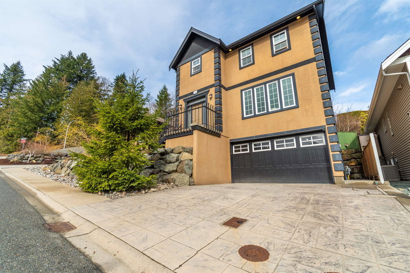 45425 Ariel Place, Cultus Lake, V2R 0K7 | Image 2