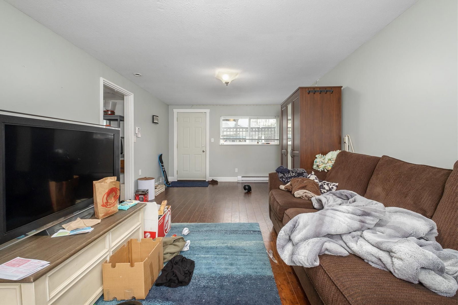 Listing Image 28