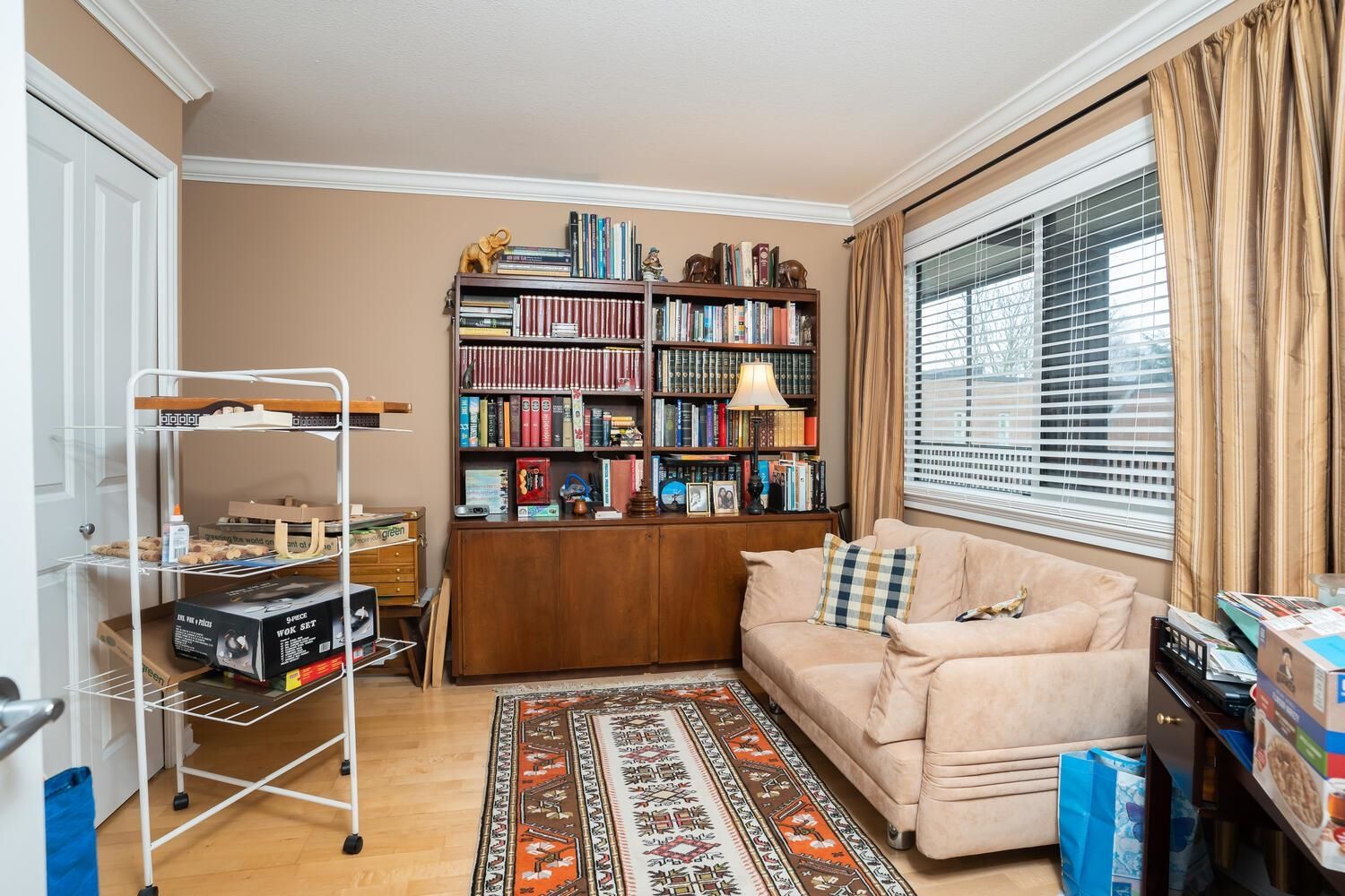 Listing Image 19