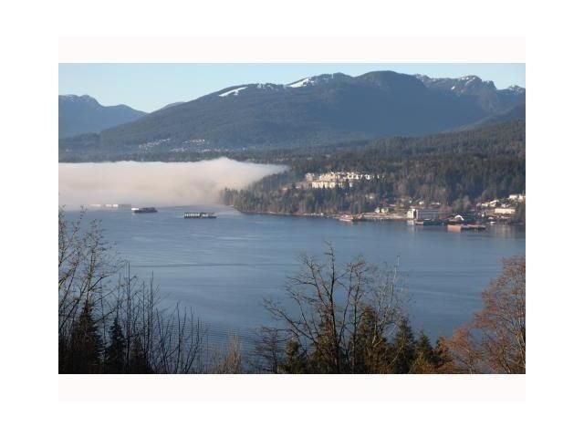 7235 Bayview Drive, Burnaby, V5A 4T3 | Image 2