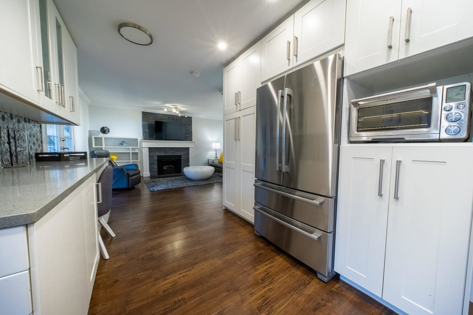 Listing Image 14