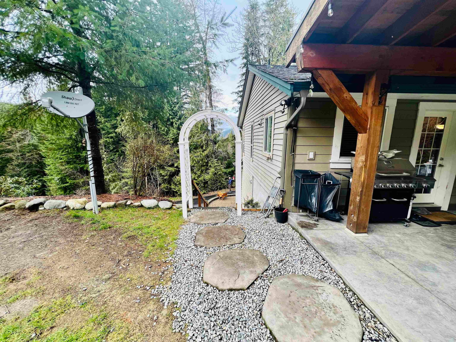 Listing Image 18