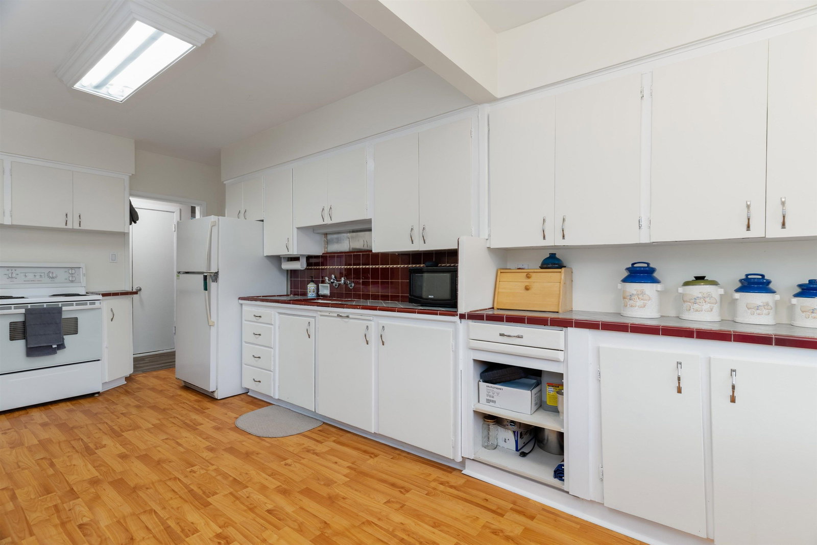 Listing Image 14